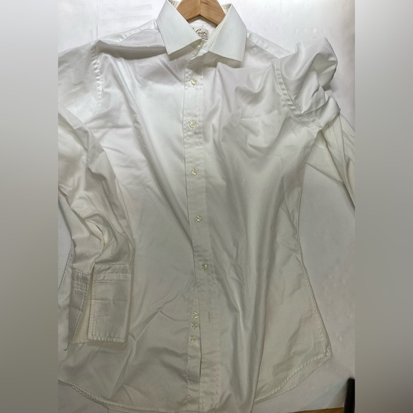 Curt’s formal white dress shirt. 100% cotton, 16.5 neck. Good condition - Picture 8 of 13